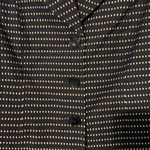 Jacket - Picture 3 of 5